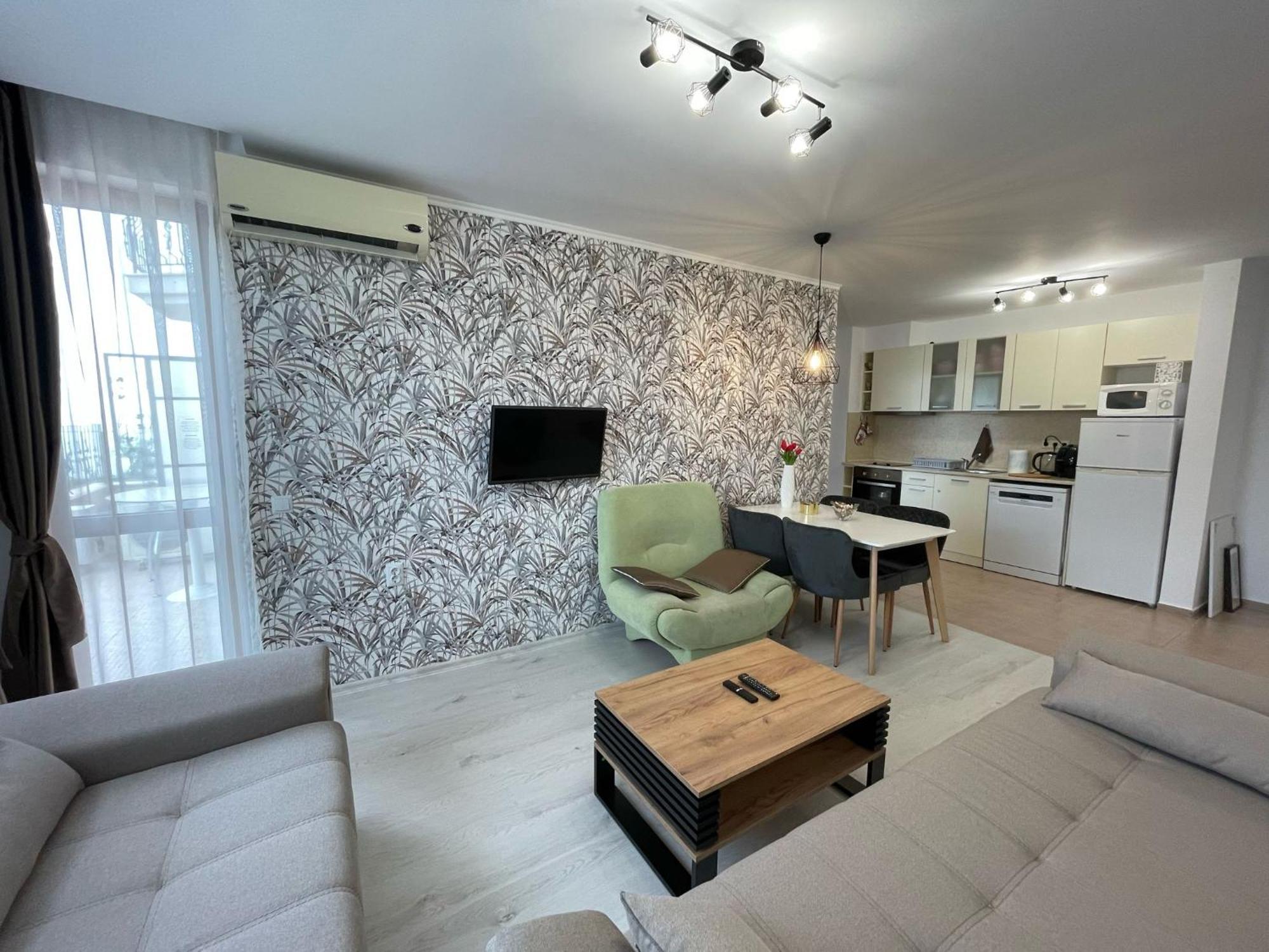 Prestige Fort Beach - Premium Apartments Свети-Влас Экстерьер фото